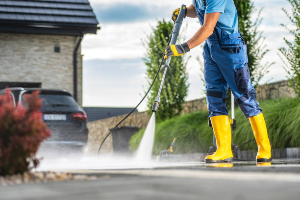 Why Choose Our Certified Pressure Washing Experts for Your Project Needs in Itta Bena, MS?